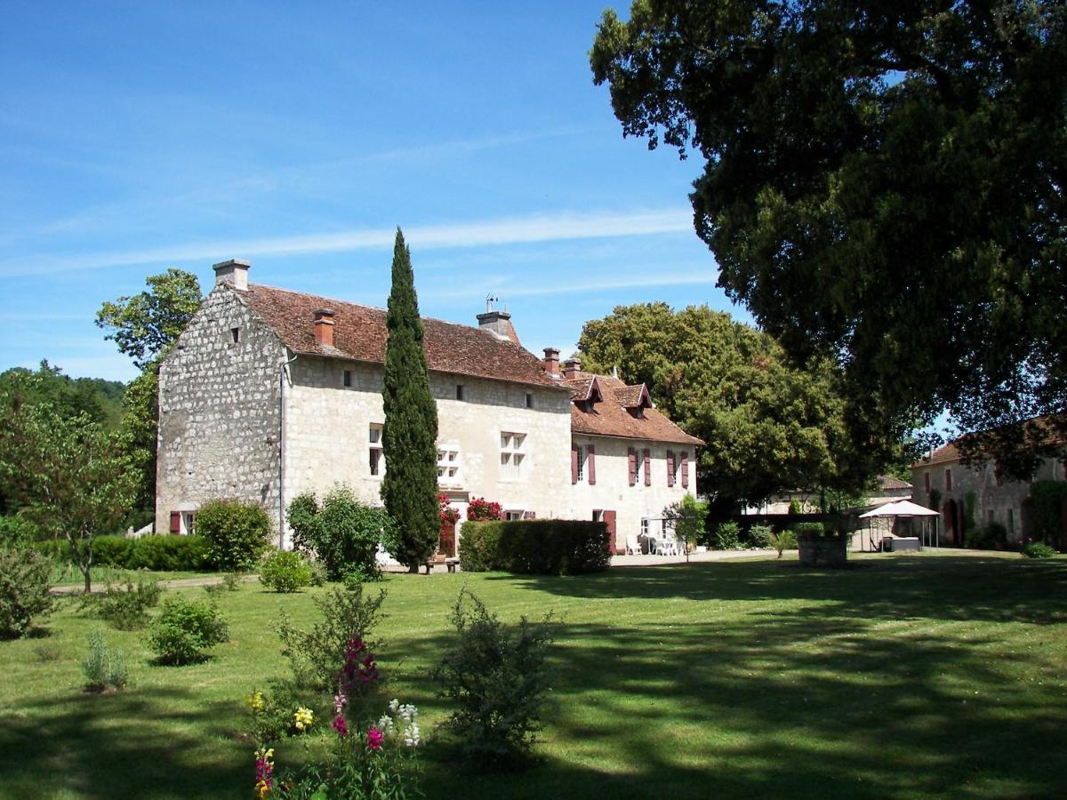 Bed and Breakfast Domaine Du Noble Saint-Jean-de-Thurac Exteriér fotografie